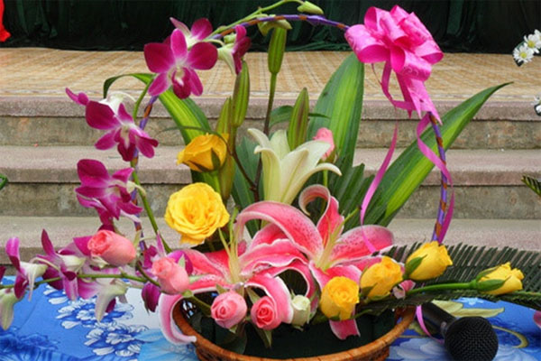 Cắm hoa 20/11