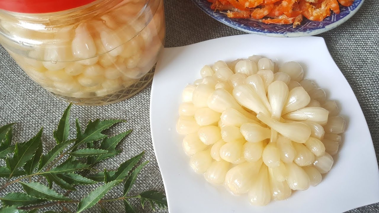 Cách muối củ kiệu ngon giòn nhất. Cách muối củ kiệu ngon giòn nhất.