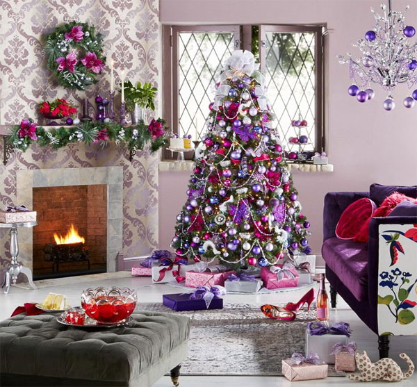 Trang trí tường, cửa kính Noel bằng dây kim tuyến Trang trí tường, cửa kính Noel bằng dây kim tuyến
