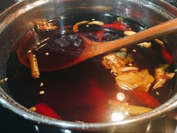 Nấu nước mắm Nấu nước mắm