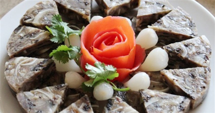 Cách làm giò thủ bò ngon giòn, chuẩn miền Bắc tại nhà ngày Tết