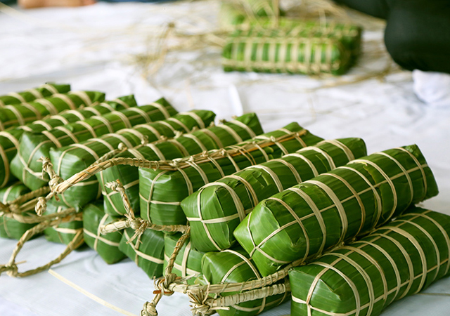 Bánh tét miền Nam Bánh tét miền Nam