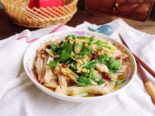 Tai heo trộn chua ngọt Tai heo trộn chua ngọt