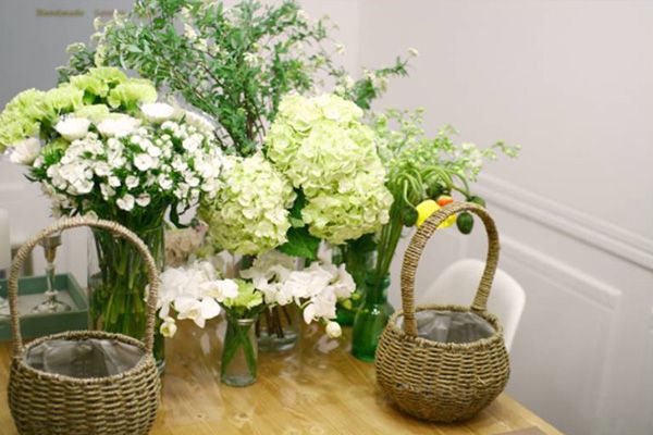 Mẫu cắm hoa để bàn ngày Tết Mẫu cắm hoa để bàn ngày Tết
