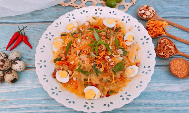 Hướng dẫn làm nước sốt tạo nên hương vị món bánh tráng trộn Hướng dẫn làm nước sốt tạo nên hương vị món bánh tráng trộn