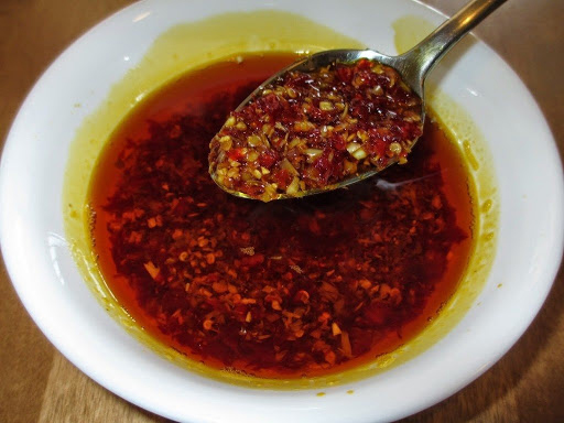 Nước sốt bánh tráng trộn truyền thống Nước sốt bánh tráng trộn truyền thống