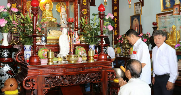 Bài khấn mùng 1