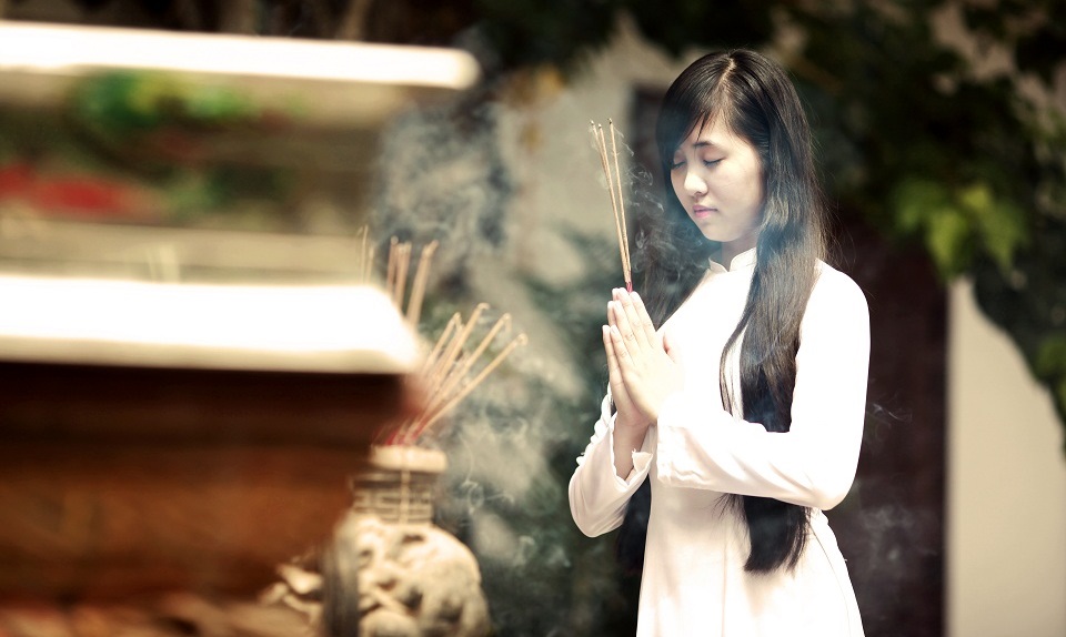 Văn khấn rằm mùng một hàng tháng chuẩn nhất Văn khấn rằm mùng một hàng tháng chuẩn nhất