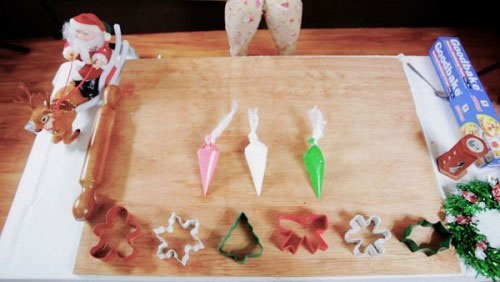 Cách làm bánh quy gừng Giáng Sinh