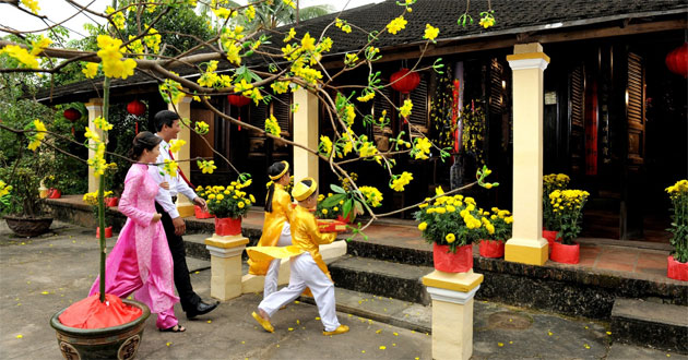 Cách chọn người xông đất Cách chọn người xông đất