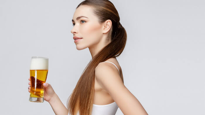 Gội đầu bằng bia có tác dụng gì?