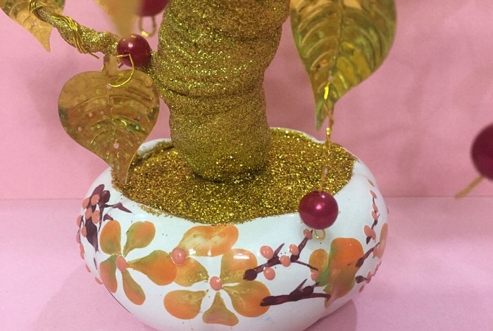 Cách làm cây kim tiền vàng đơn giản tại nhà Cách làm cây kim tiền vàng đơn giản tại nhà