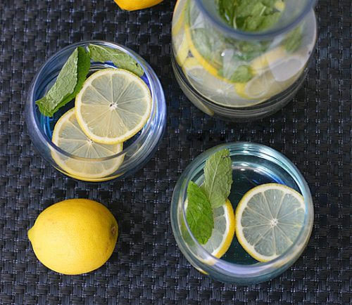 Detox chanh bạc hà Detox chanh bạc hà