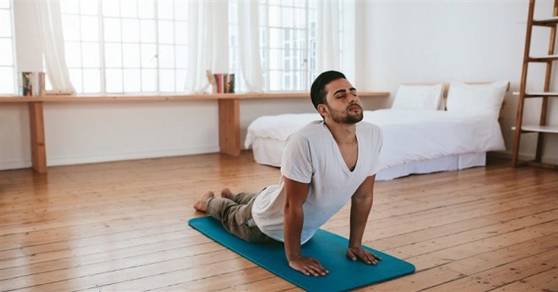 Nam tập yoga được không? 7 bài tập yoga cho nam giới dẻo dai, tăng cường sinh lý