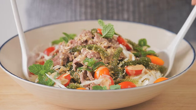 Salad bắp cải rong nho