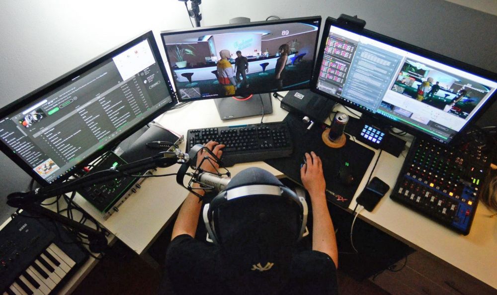Nghề làm livestreamer là gì? Nghề làm livestreamer là gì?