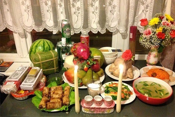 Có thể làm lễ cúng giải hạn đơn giản tại nhà để tránh lãng phí 