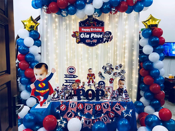 Mẫu trang trí sinh nhật cho bé trai Mẫu trang trí sinh nhật cho bé trai