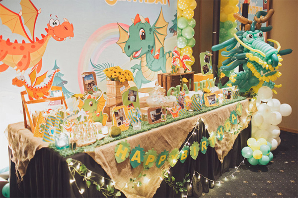 Mẫu trang trí sinh nhật cho bé trai Mẫu trang trí sinh nhật cho bé trai