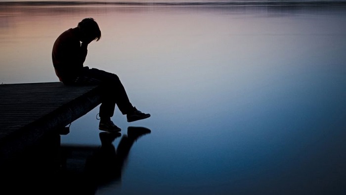 Avatar hình ảnh buồn, ảnh đen buồn cho những người mất người thân