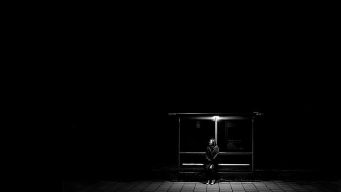 Avatar hình ảnh buồn, ảnh đen buồn cho những người mất người thân