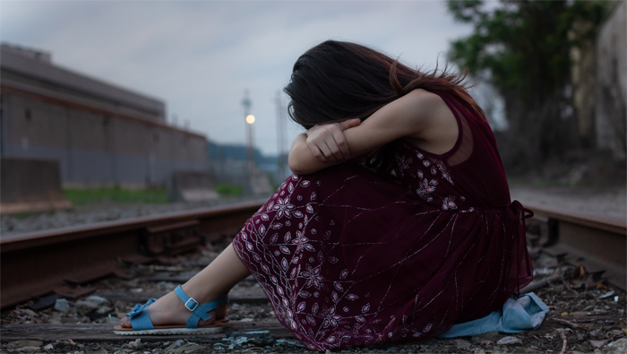 Hình ảnh cô gái buồn đẹp Hình ảnh cô gái buồn đẹp