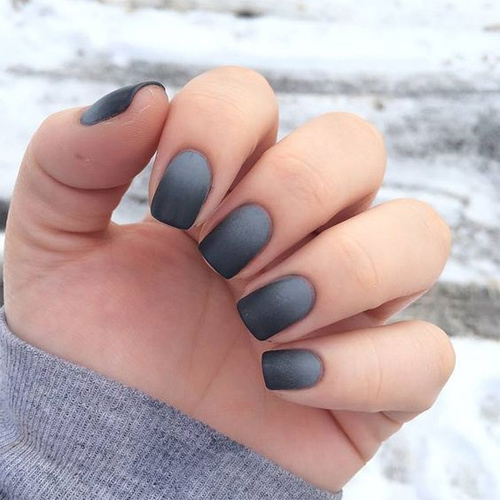 Nail màu xám