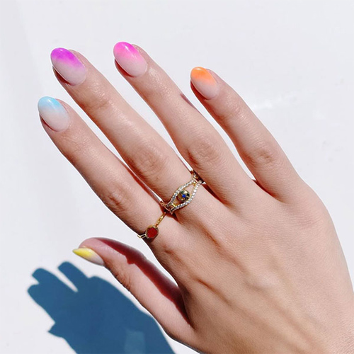 Sơn móng tay ombre