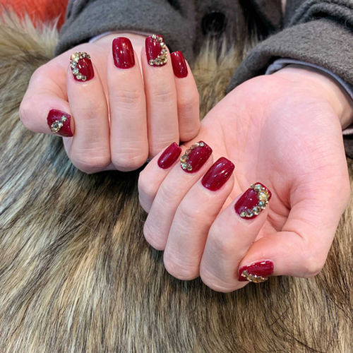 Nail màu đỏ