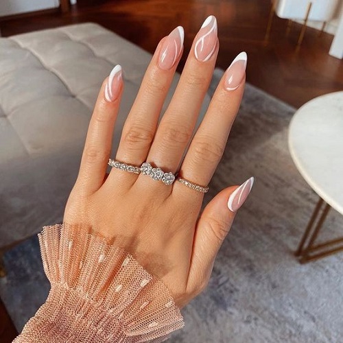 Mẫu móng tay đẹp nhẹ nhàng, đơn giản, dễ thương, cá tính cho nàng đi làm, đi học