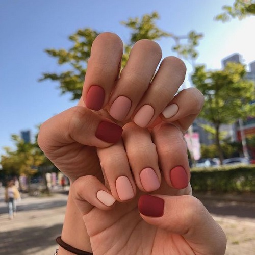 Mẫu móng tay đẹp nhẹ nhàng, đơn giản, dễ thương, cá tính cho nàng đi làm, đi học