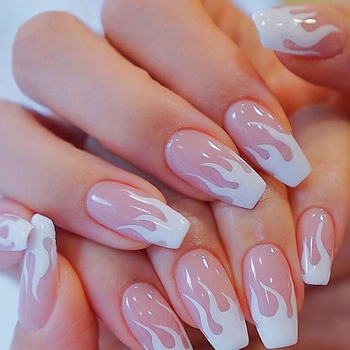 Mẫu móng tay đẹp nhẹ nhàng, đơn giản, dễ thương, cá tính cho nàng đi làm, đi học