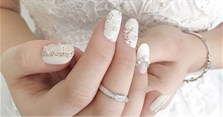 Các mẫu nail cô dâu đơn giản, móng tay cô dâu đẹp cho ngày cưới, chụp ảnh cưới