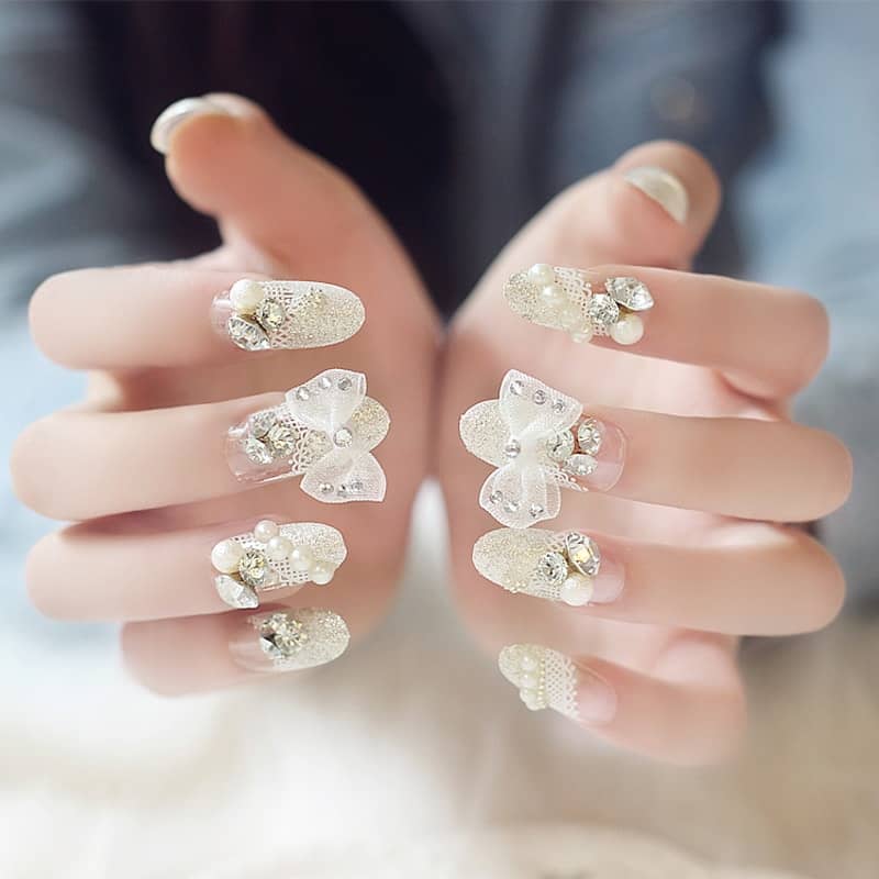 Nail cho cô dâu đẹp trong ngày cưới