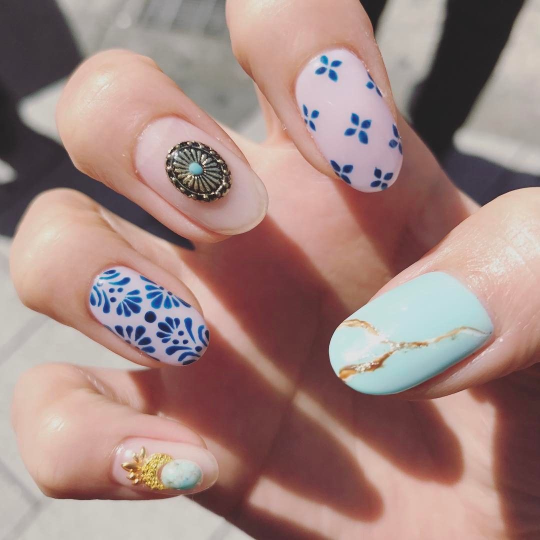 Mẫu nail cá tính cho cô dâu