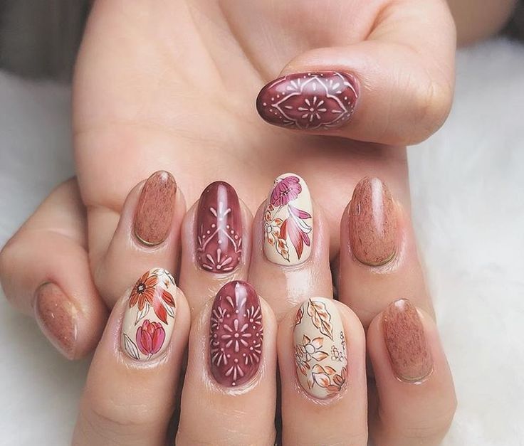 Mẫu nail cô dâu cá tính