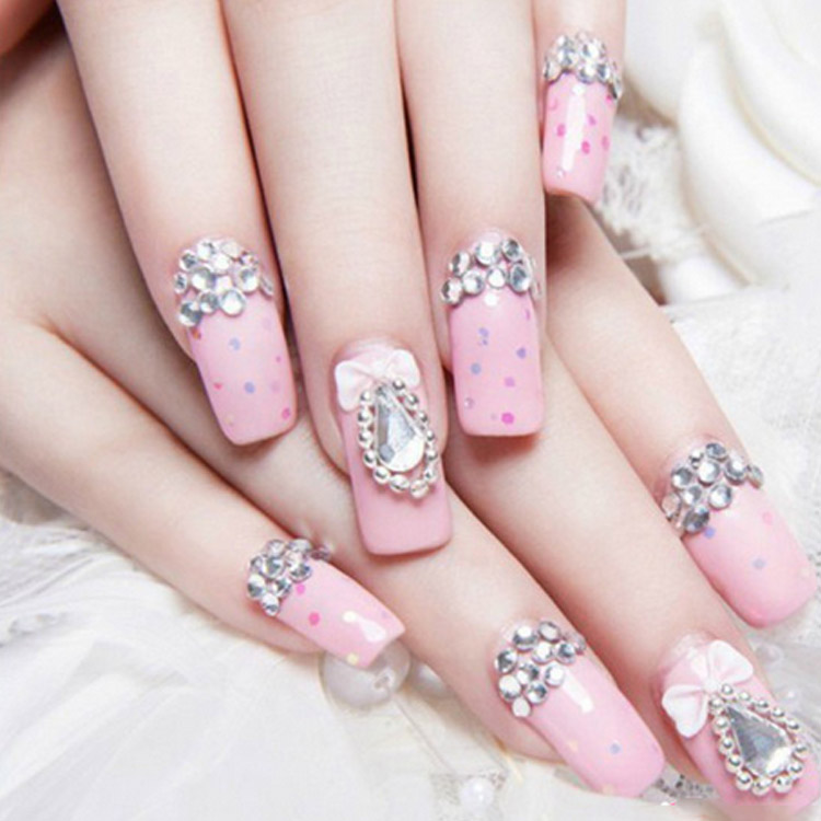 Mẫu nail đính đá 5