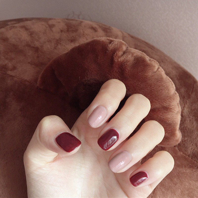 Kiểu móng tay ngắn đẹp, cá tính