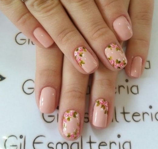 Các mẫu móng tay đẹp