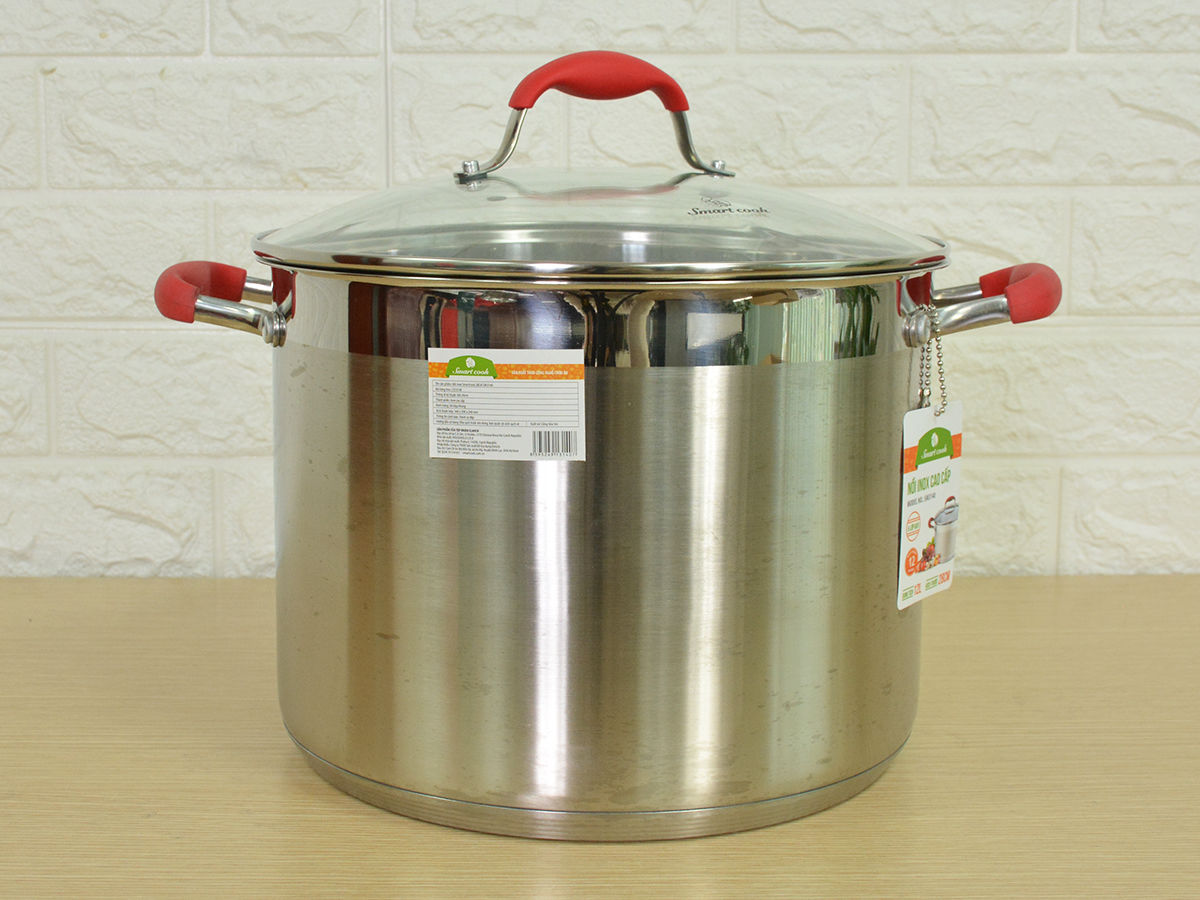 Nồi luộc gà với kích thước vừa đủ, lớn giúp bạn luộc gà nguyên con nhanh chóng và đẹp mắt nhất Nồi luộc gà với kích thước vừa đủ, lớn giúp bạn luộc gà nguyên con nhanh chóng và đẹp mắt nhất