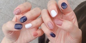 Những màu nail tôn da đẹp cho nàng da ngăm, da trắng hot nhất