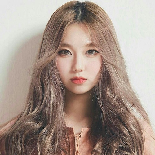 Tóc màu nâu lạnh ánh khói Tóc màu nâu lạnh ánh khói