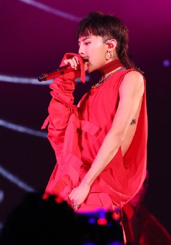 Những kiểu tóc mullet nam đẹp phá cách hot nhất Những kiểu tóc mullet nam đẹp phá cách hot nhất