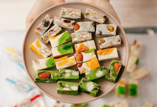 Kẹo Nougat