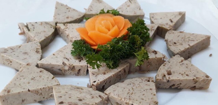 Giò lụa chay bằng đậu xanh