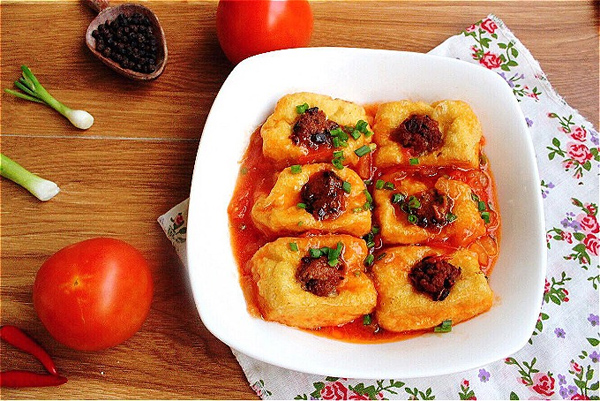 Đậu hũ nhồi thịt sốt cà chua Đậu hũ nhồi thịt sốt cà chua