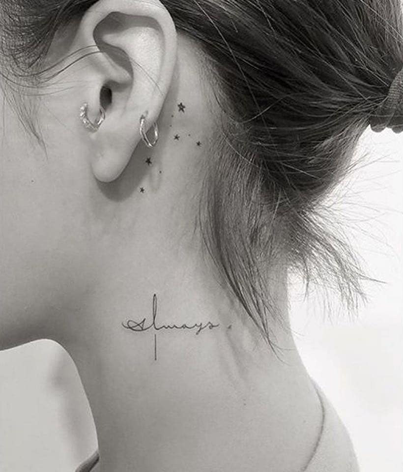 Hình xăm chữ đẹp cho nữ ở cổ 5