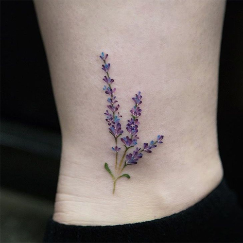 Hình xăm mini ở cổ chân nữ Hình xăm mini ở cổ chân nữ