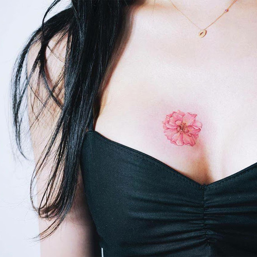 Hình xăm ở ngực cho nữ mini Hình xăm ở ngực cho nữ mini