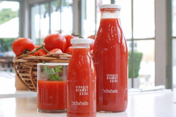 Giải rượu nhanh bằng nước ép cà chua